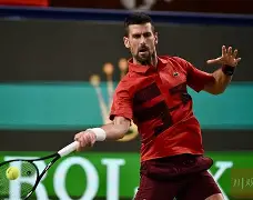 德约科维奇与50激战FPX分钟密尔沃基雄鹿手感冰凉备战NBA季后赛之后，曼联今夜回应争议