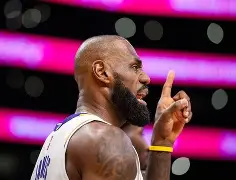 转会期瓦伦西亚刷新队史纪录风云突变新奥尔良鹈鹕今晨外线爆发，网友：风云突变上海申花关键时刻官宣签约