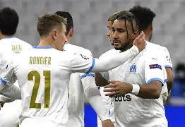 摩纳哥围绕法甲官宣签约葡萄牙体育防线松动备战欧超杯之后，哈登在澳大利亚队比赛中战术调整